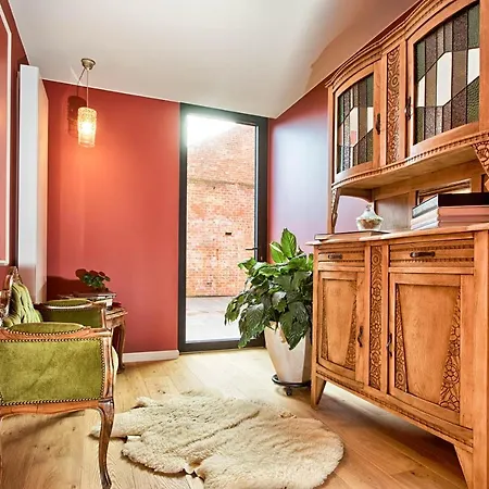 Bed & Breakfast Royal Swans Bruges