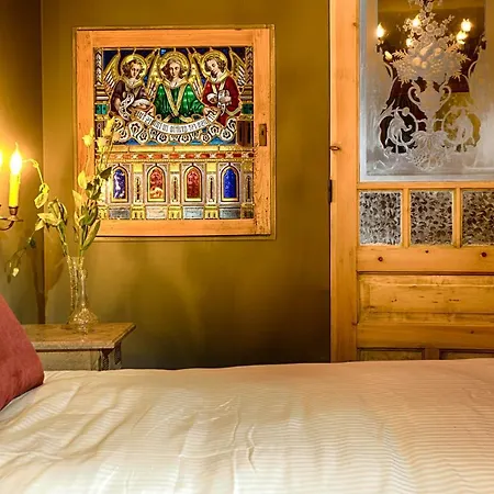 Royal Swans Bed & Breakfast Brygge